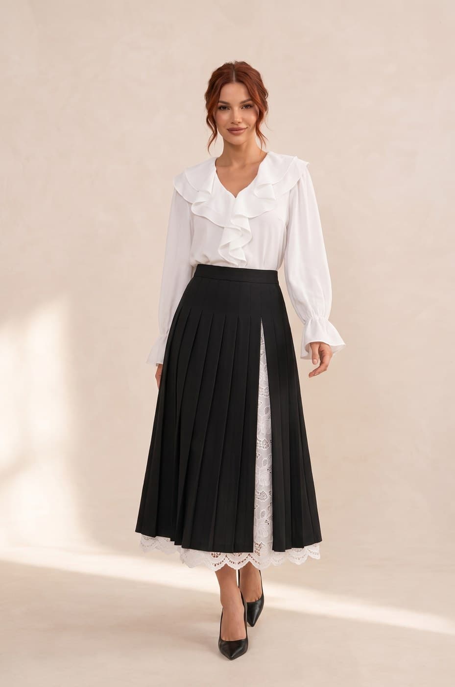 Long Pleated Lace Skirt